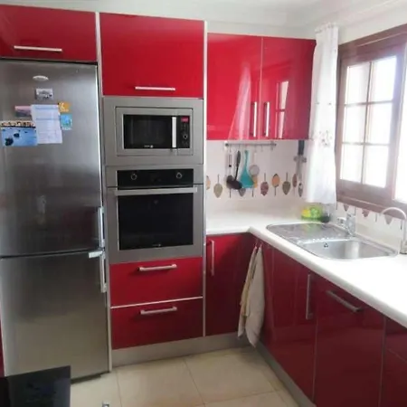 Playa Honda Sleeps 4 Wifi Playa Honda (Lanzarote)