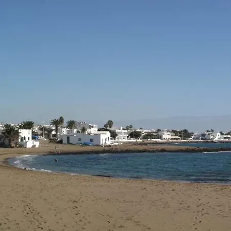 Playa Honda Sleeps 4 Wifi Apartamento Playa Honda (Lanzarote)