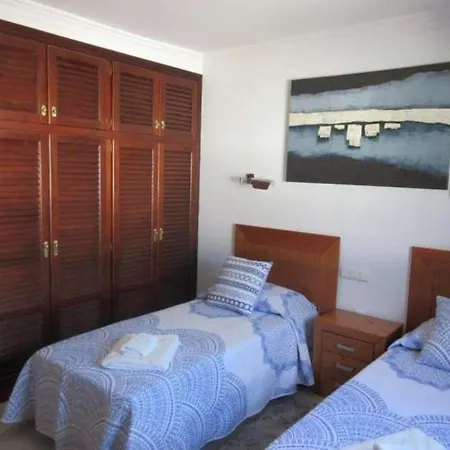 Playa Honda Sleeps 4 Wifi Appartement Playa Honda (Lanzarote)